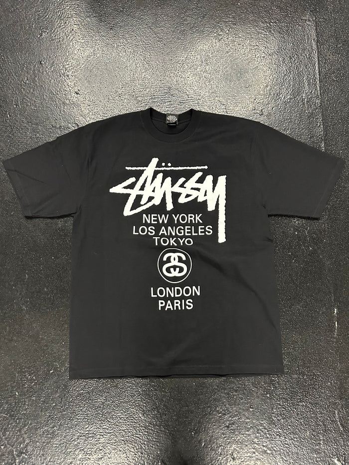 STUSSY BLACK TRAVEL SCRIPT TEE (BRAND NEW)