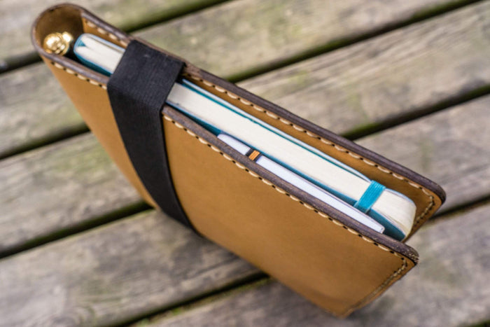 iPad Air/Pro & Extra Large Moleskine Cover - Natural