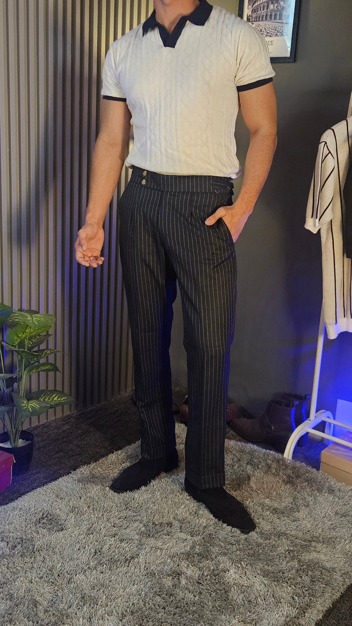 Navy Stripe Signature Button Gurkha Pant × White Diamond Cable Half Sleeves Knit Polo
