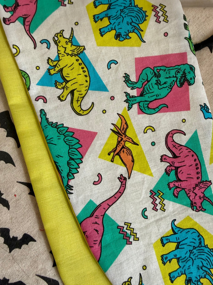 Dinosaur 90s headscarf