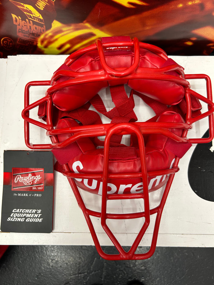 SUPREME RAWLINGS CATCHERS MASK (BRAND NEW)