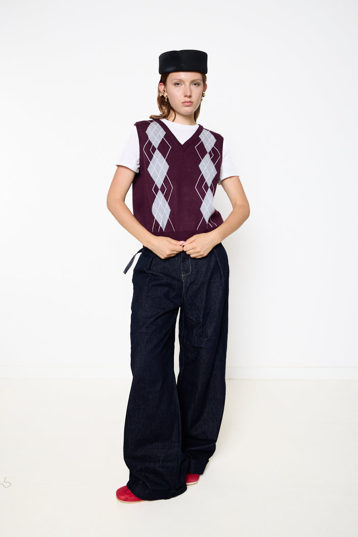 Argyle V-neck knitted vest wholesale