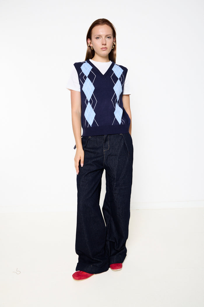 Argyle V-neck knitted vest wholesale