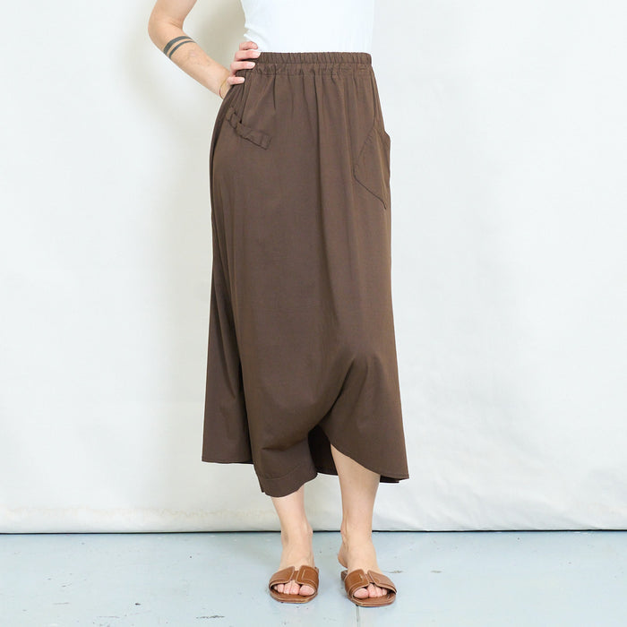 Asymmetric pocket midi skirt wholesale