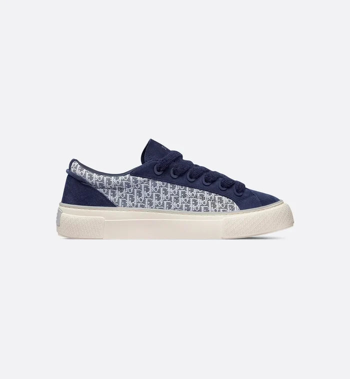 "B33" Spin Sneaker