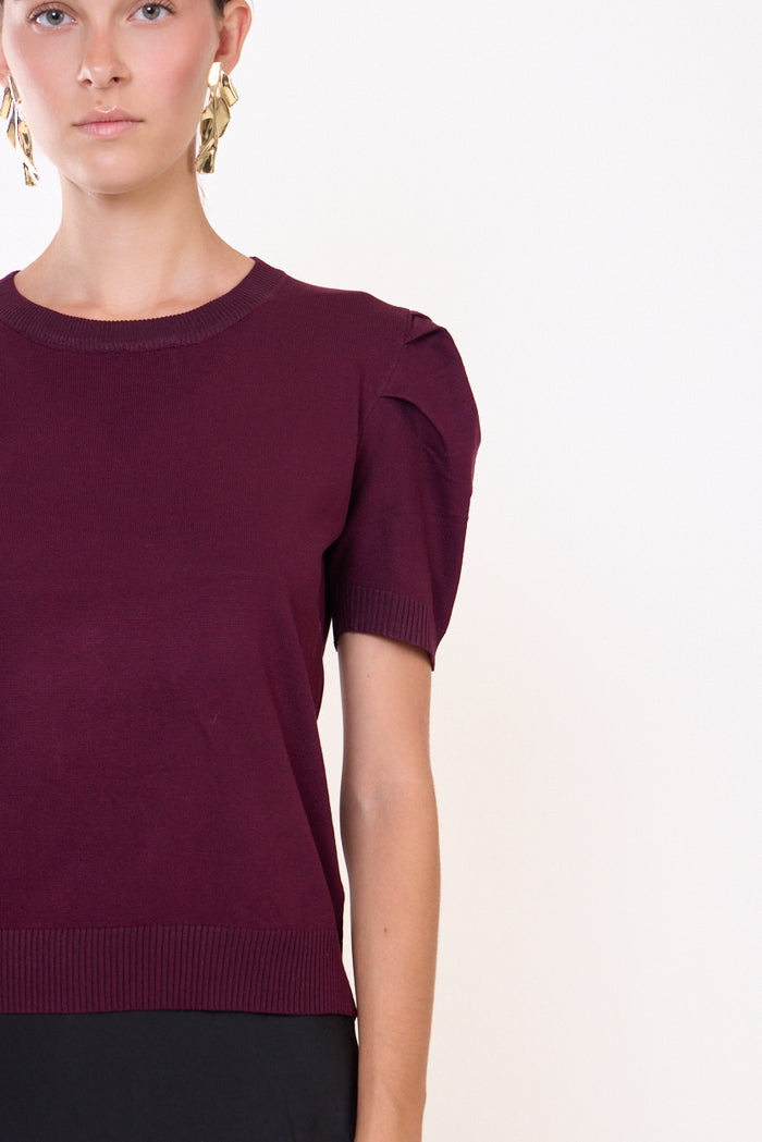 Basic round-neck knit sweater wholesale