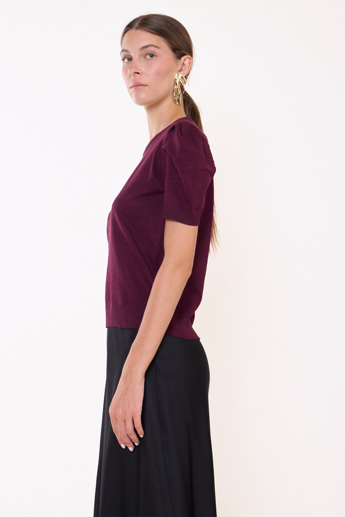 Basic round-neck knit sweater wholesale