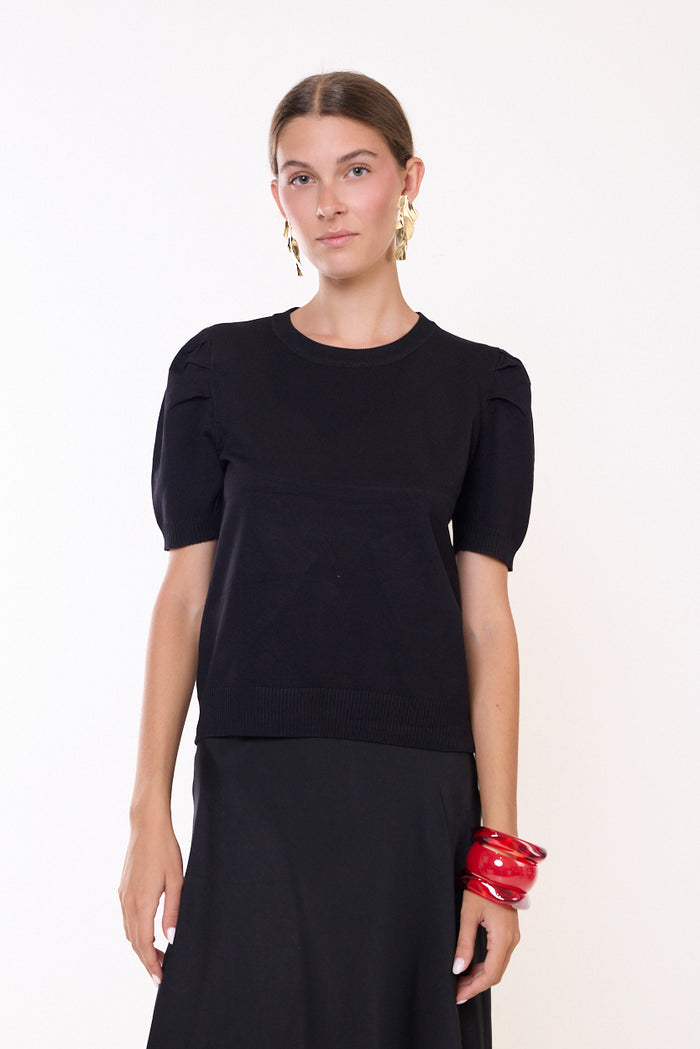 Basic round-neck knit sweater wholesale