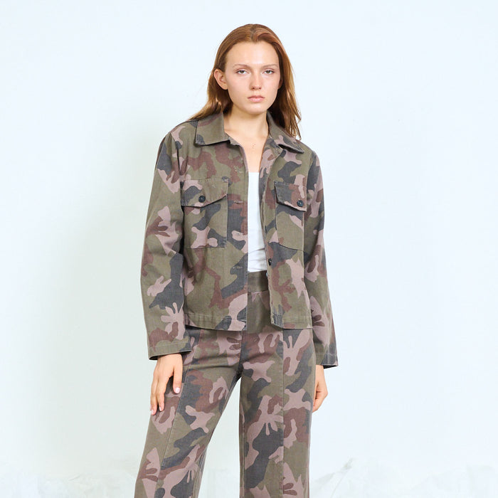 Camouflage utility jacket with flap pockets wholesale