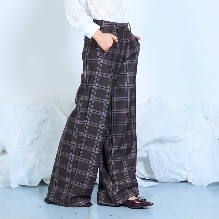 Checked wide-leg trousers with side pockets wholesale