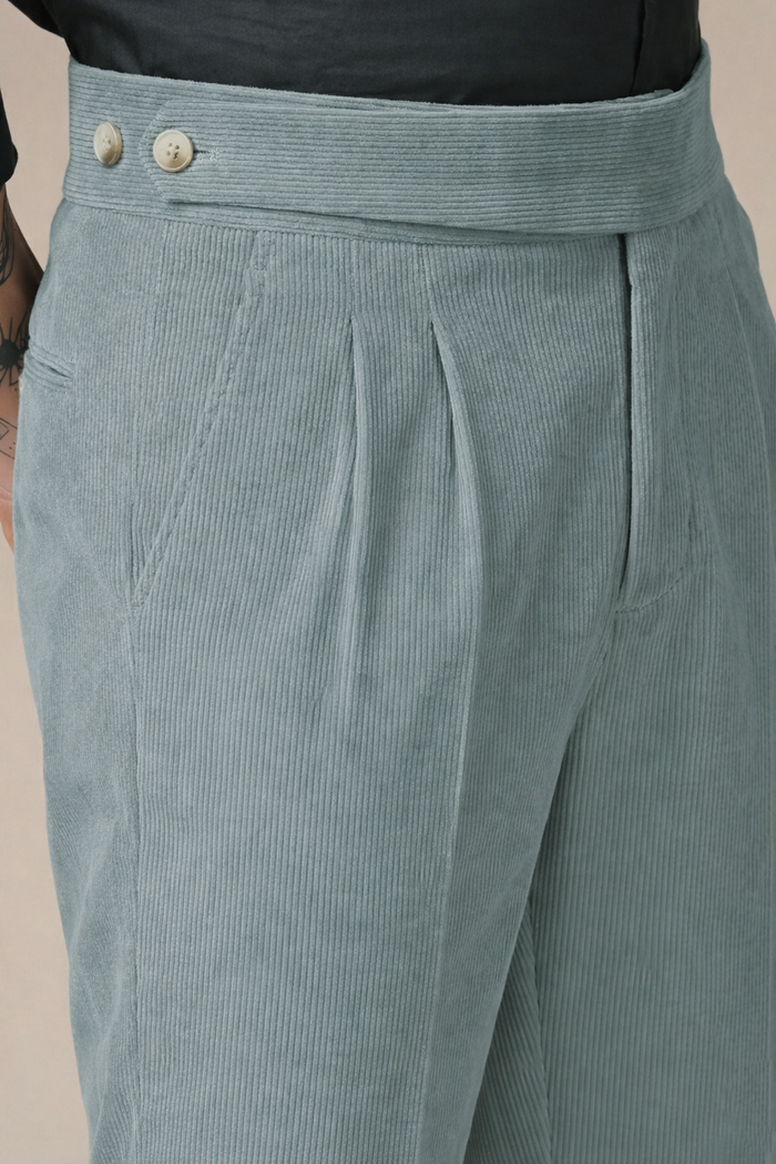 28 / Sage Green