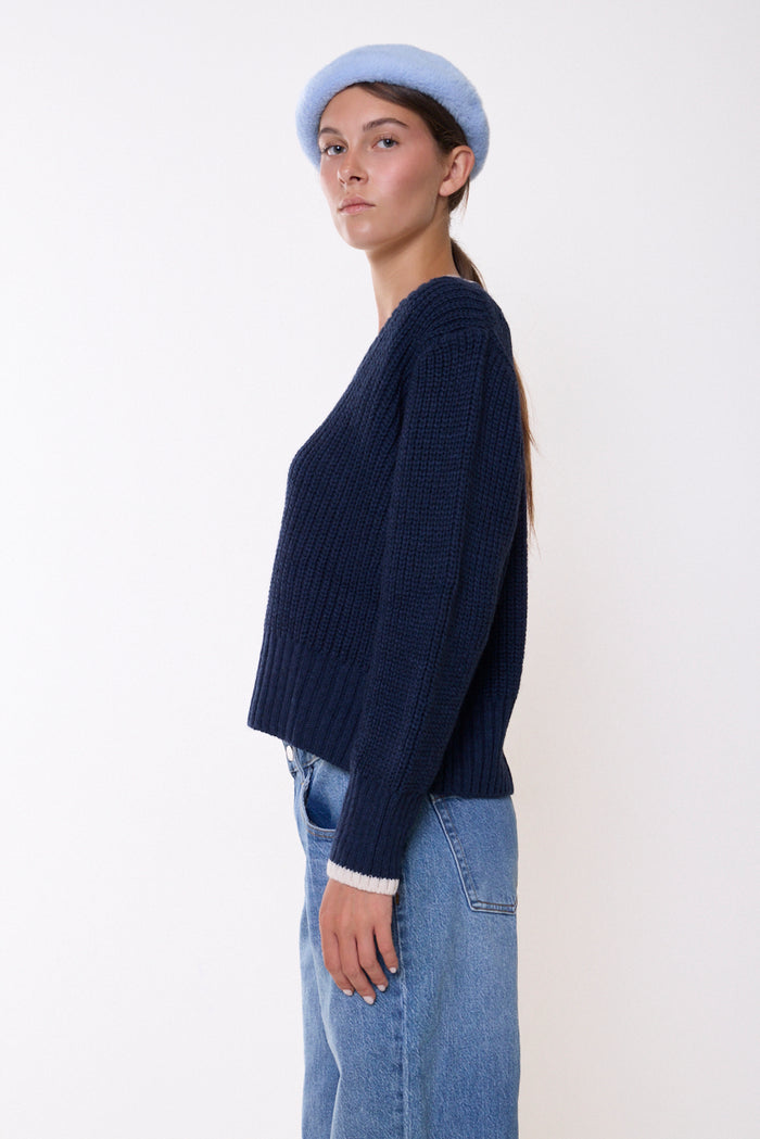 Contrast-trim V-neck knit sweater wholesale