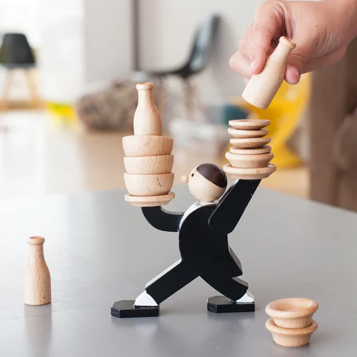 Don't Tip the Waiter Game