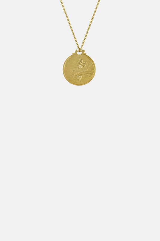 Alex Monroe Embroidery Loop Necklace Gold.