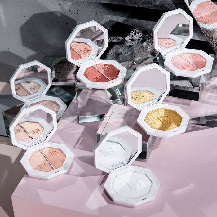 FENTY BEAUTY KILLAWAT FREE STYLE HIGHLIGHTER