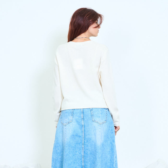 Fine-knit round-neck cardigan with tonal buttons wholesale