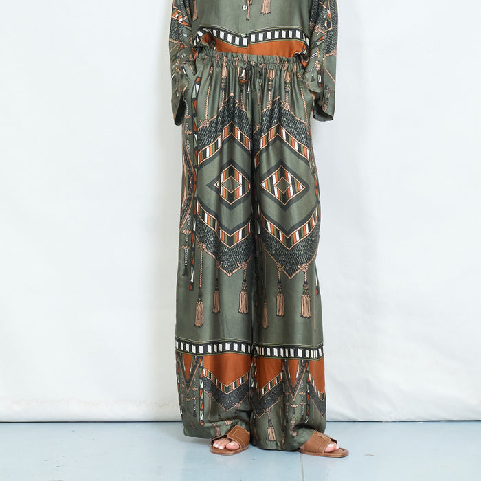 OLIVE / One Size