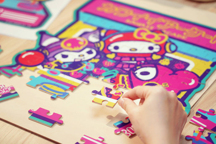 Hello Kitty® And Friends Jigsaw Puzzle: Kawaii Arcade