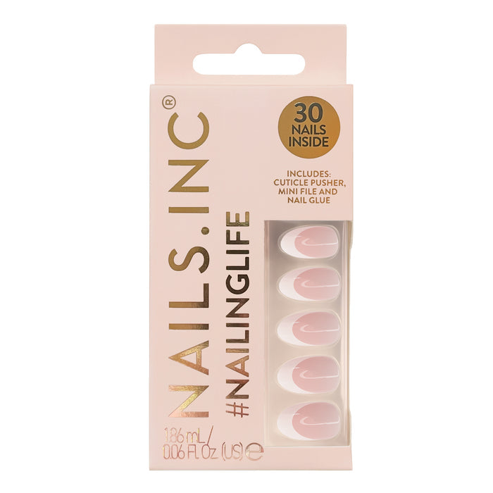 It's Giving Gracie Almond French Tip Press-On Nails