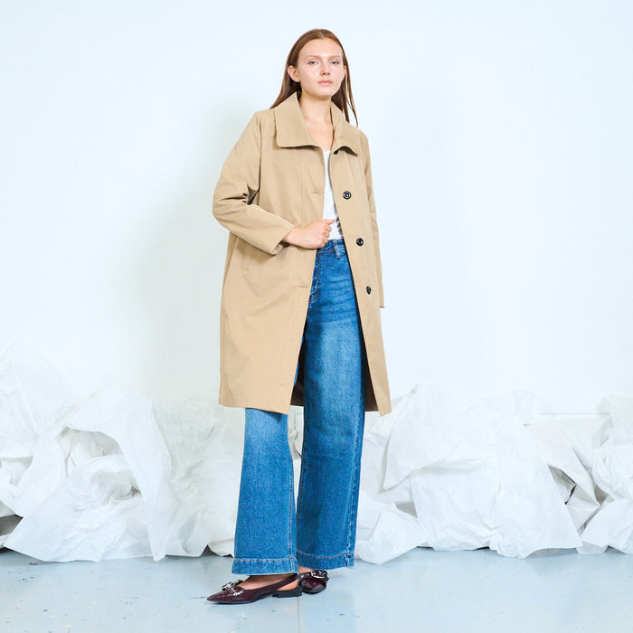 Long button-front trench coat with welt pockets wholesale