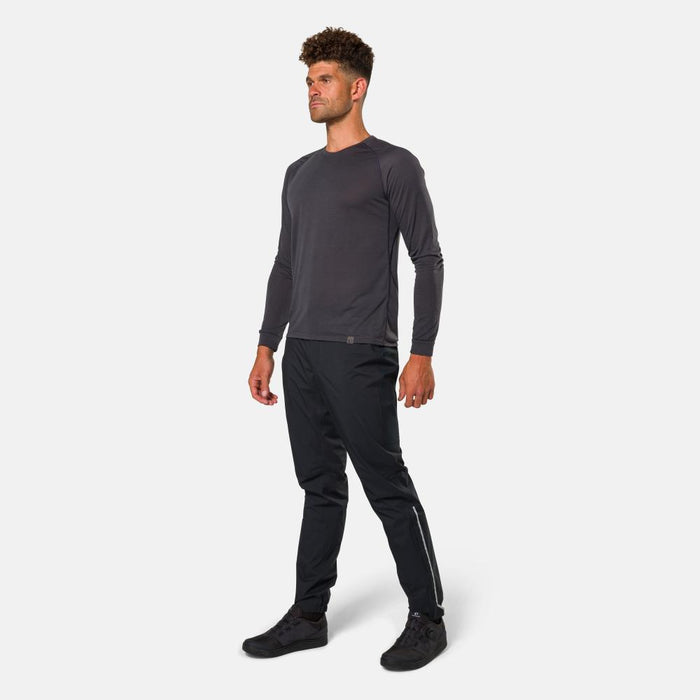 color:BLACK||view:SKU Image On Body||gender:Men||seo:COMMUTER RAIN OVER PANT