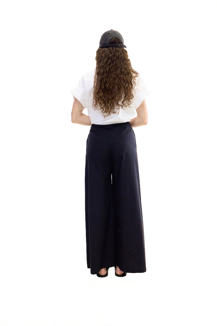 Minimal wide leg flowing trousers wholesale