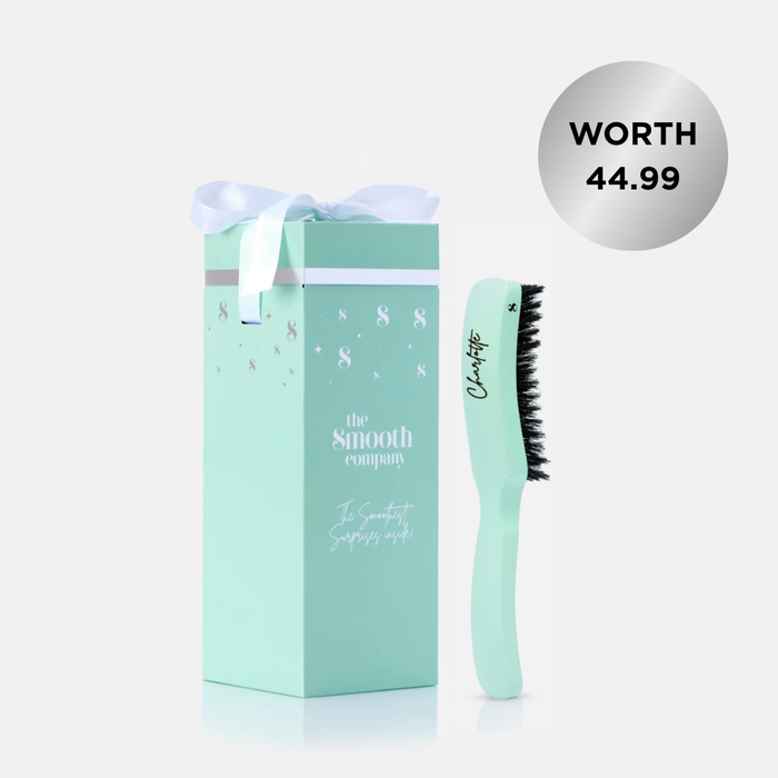 Online Exclusive  -  Personalised Mane Master™ + Cracker Box