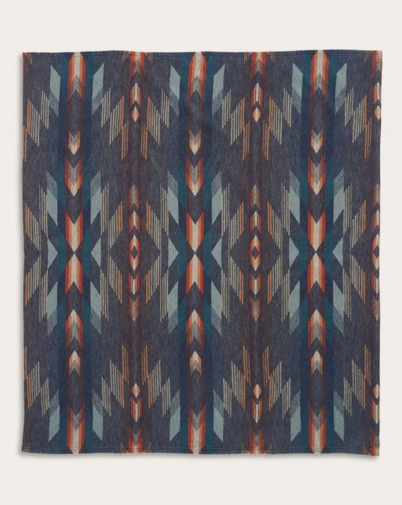 Pendleton© Wyeth Falls Organic Cotton Throw Gift Pack