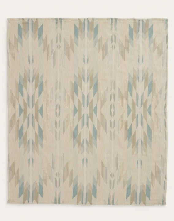 Pendleton© Wyeth Falls Organic Cotton Throw Gift Pack