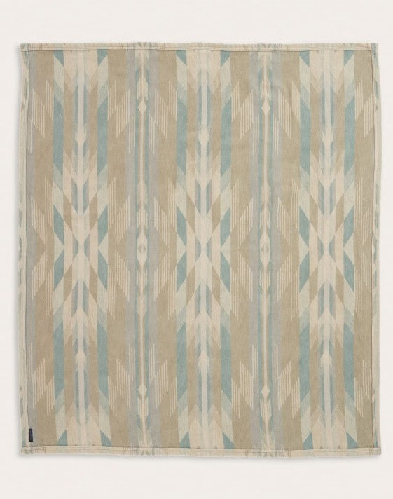 Pendleton© Wyeth Falls Organic Cotton Throw Gift Pack
