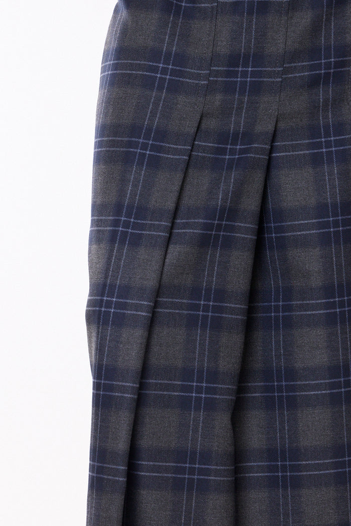 Plaid long skirt with straight silhouette wholesale