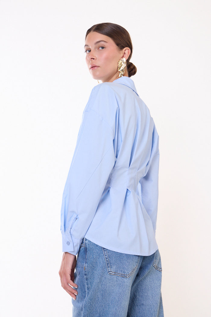 Pointed-collar shirt with gathered sleeve details wholesale