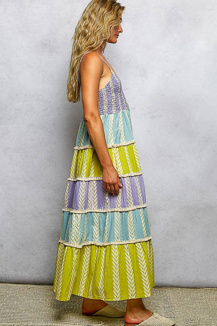 Shirred Ruffle Woven V-neck Sleeveless Dress: LAVENDER/BLUE MULTI