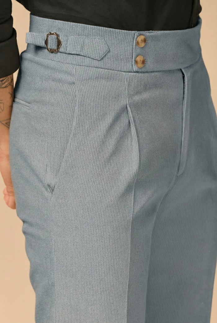 28 / Light Grey
