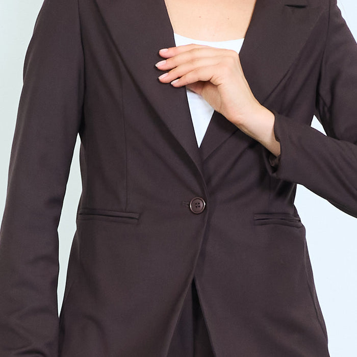 Tailored single-breasted blazer with welt pockets wholesale