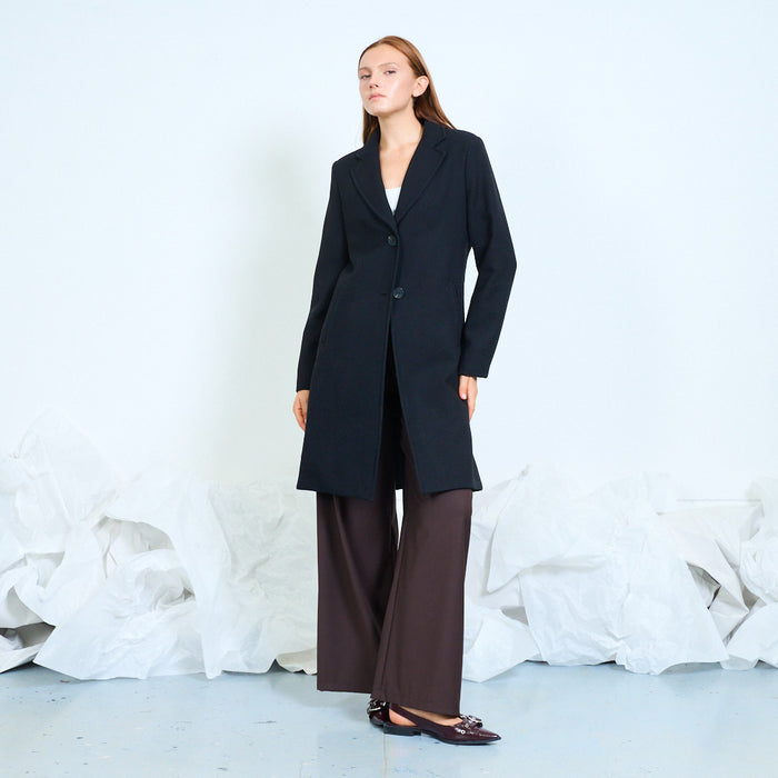 Tailored single-breasted coat with welt pockets wholesale