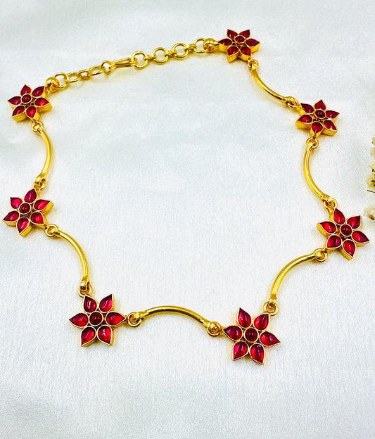 The Flowery Silver Necklace