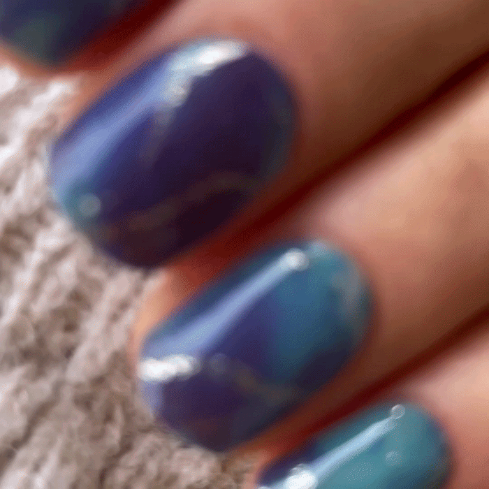 UV-free gel nail River & Navy