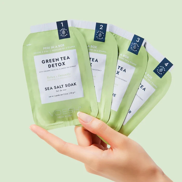 Voesh 4 Step Deluxe Pedi In A Box Green Tea Detox