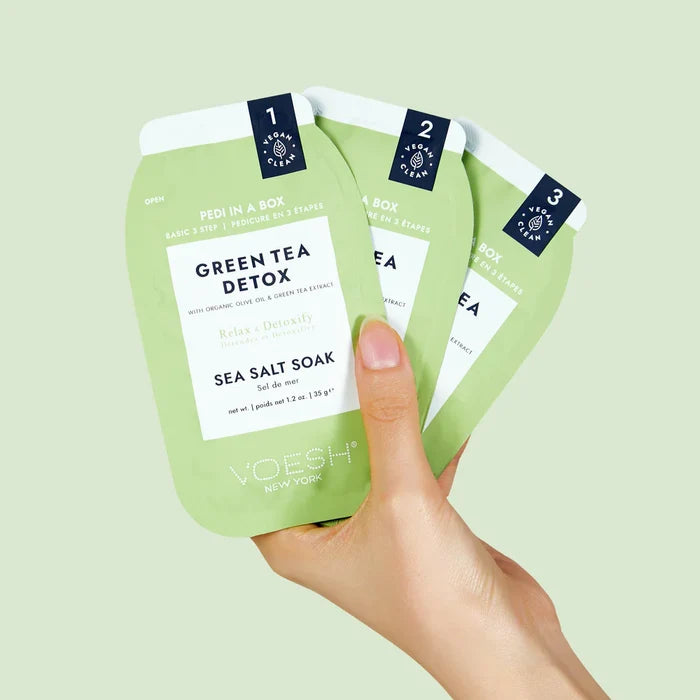 Voesh Basic 3 Step Pedi In A Box Green Tea Detox