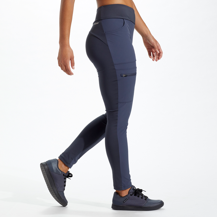 color:DARK INK||view:SKU Image Detail||index:5||gender:Women||seo:Women's Rove Cargo Leggings