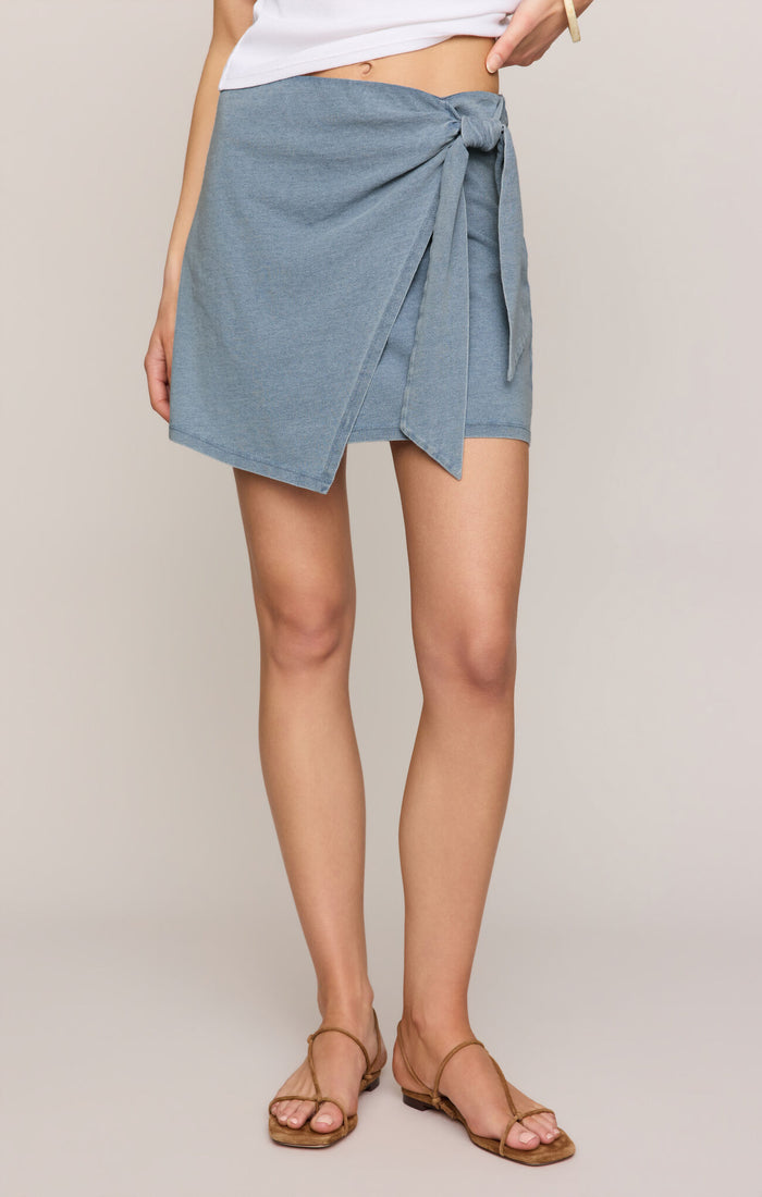 (Z Supply) The Sora Jersey Denim Skirt-Denim